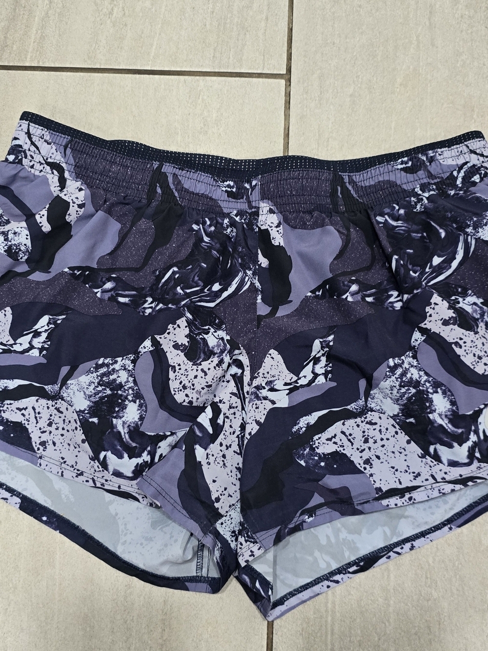 Nike Dri-FIT Tempo Running Shorts Purple Black Print Women's Small
